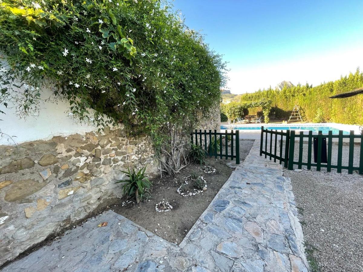 Вилла Casas Rurales El Cabezo De La Torre Сьеса Экстерьер фото